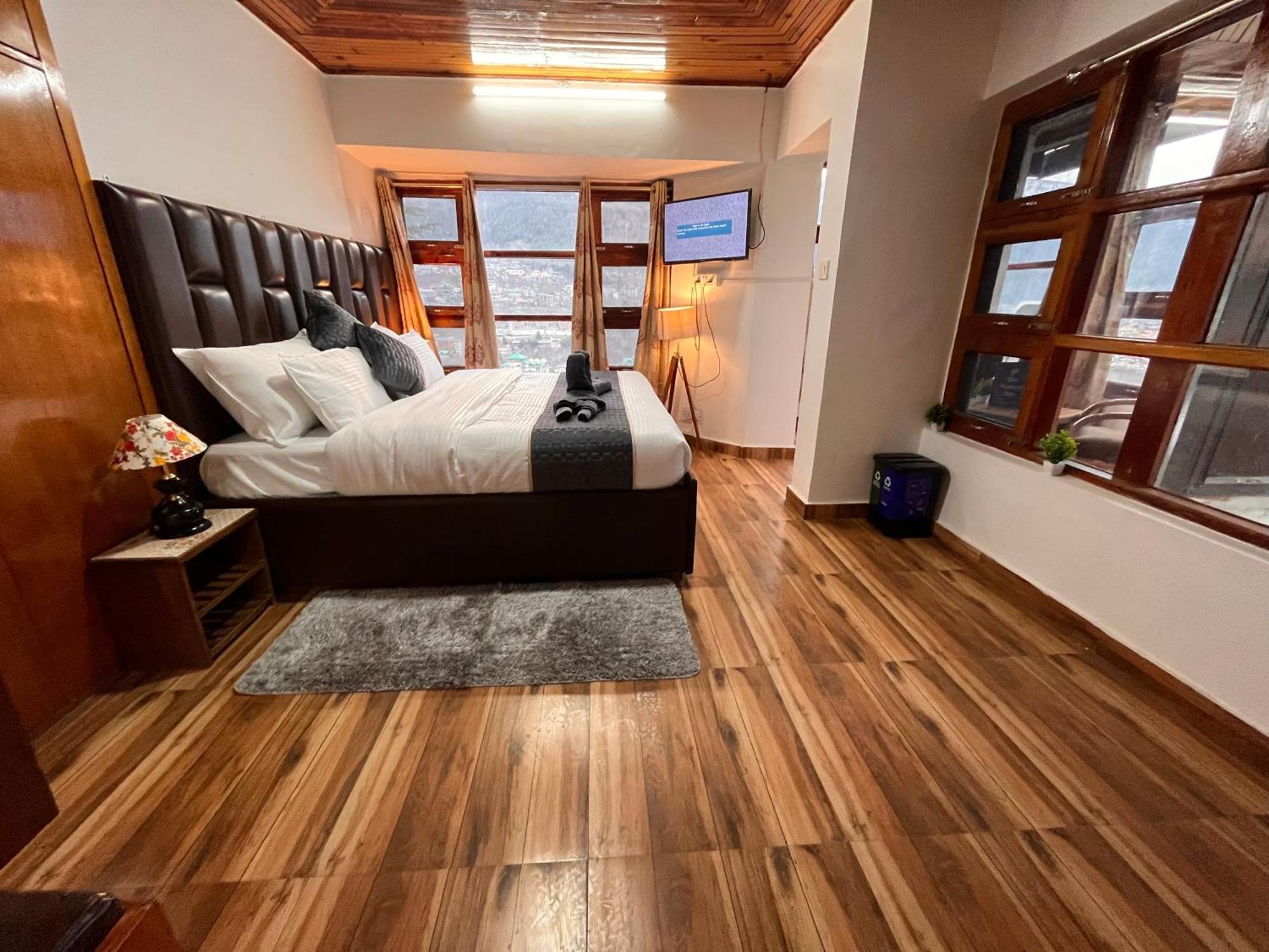 Himalayan River Mountain View 2 Bedrooms Cottage, Manali Kültér fotó