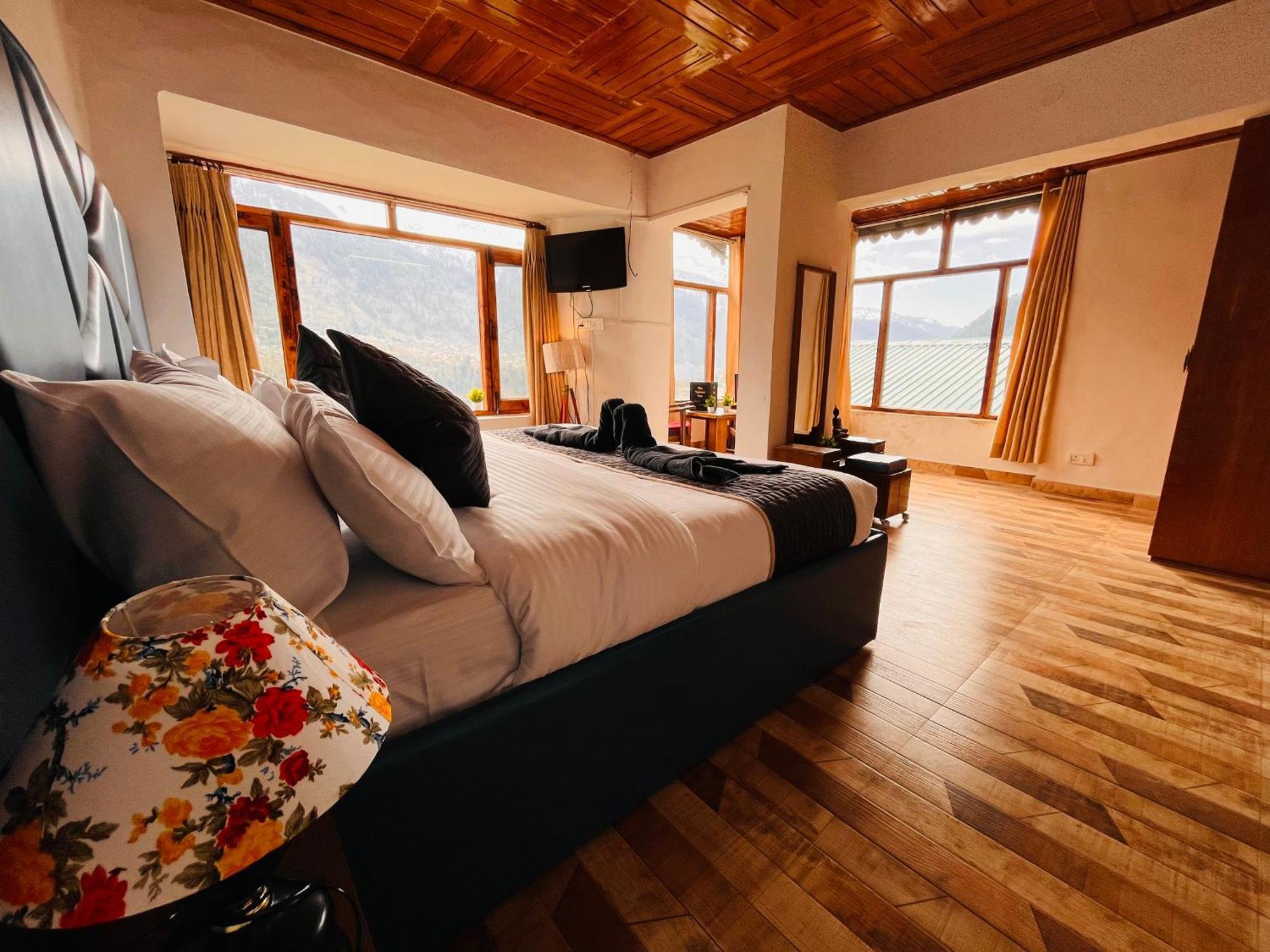 Himalayan River Mountain View 2 Bedrooms Cottage, Manali Kültér fotó