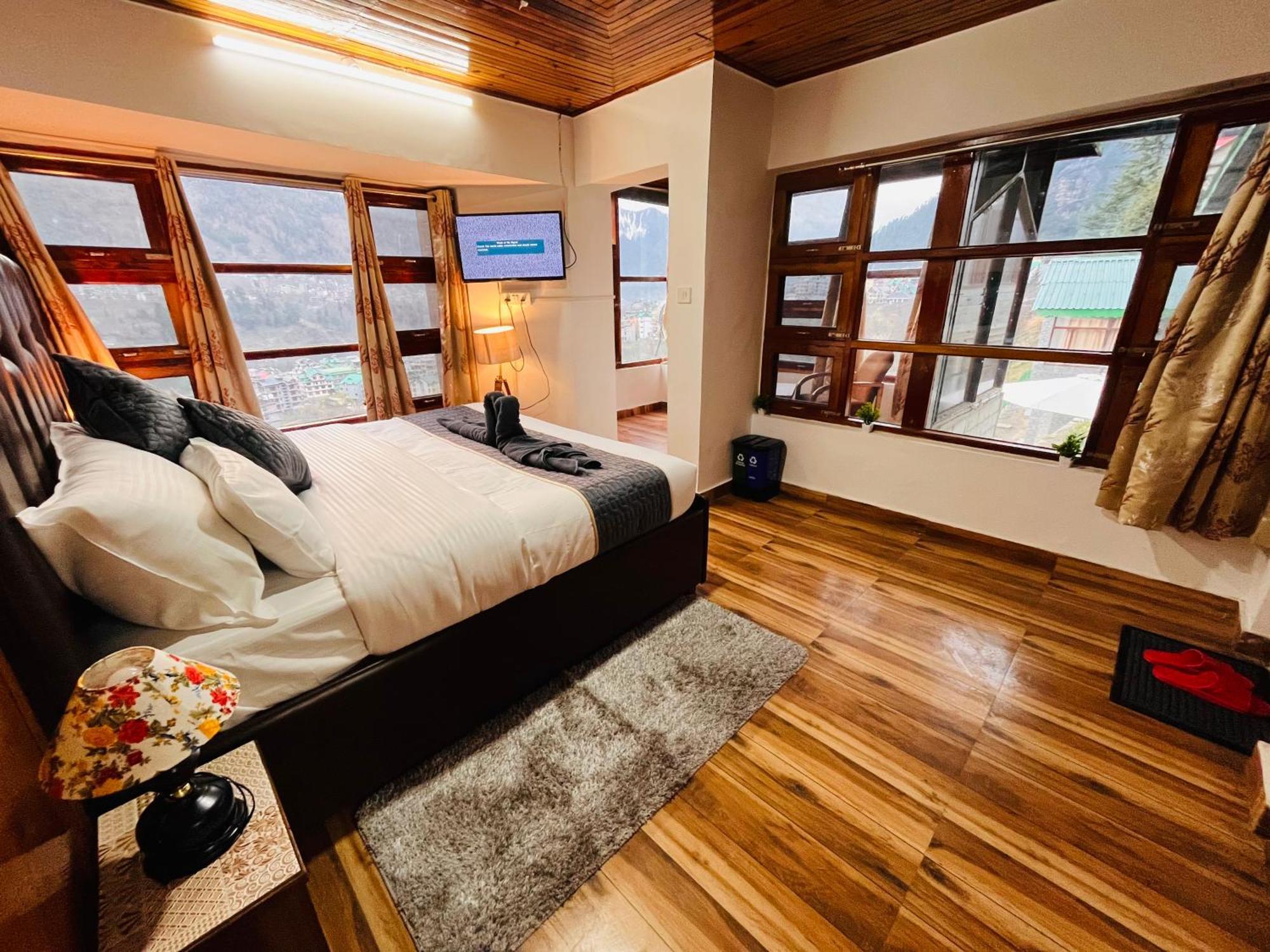 Himalayan River Mountain View 2 Bedrooms Cottage, Manali Kültér fotó